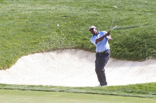 May 31, 2013: Vijay Singh hits from a bunker on the 14th green during the second round of The Memorial Tournament at Muirfield Village Golf Club in Dublin, Ohio PGA Golf Herren 2013: The Memorial Tournament MAY 31 - ZUMAct5