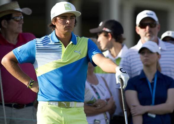 31 May 2013: Rickie Fowler waiting to tee off during the second round of the Memorial Tournament held at Muirfield Village G.C. in Dublin, Ohio. GOLF: MAY 31 PGA Golf Herren - The Memorial Tournament - Second Round Icon130531002 EDITORIAL USE ONLY