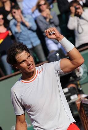 Spain s Rafael Nadal celebrates after the men s singles third round match at the 2013 French Open tennis tournament in Paris, France, on June 1, 2013. (SP)FRANCE-PARIS-TENNIS-FRENCH OPEN 
