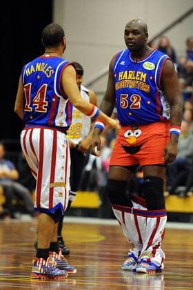 30.05.2013. Nelson,, New Zealand. Harlem Globetrotters "Big Easy" during there New Zealand "You write the rules" visit to Nelson. Trafalgar Centre, Nelson, New Zealand. xChrisxSymesx  ActionPlus