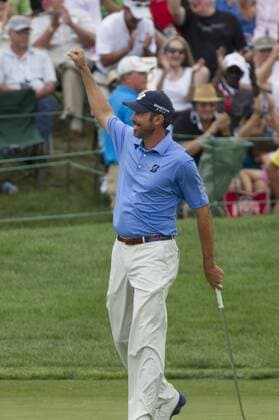 June 2, 2013: Matt Kuchar celebrates his birdie put on the eighteenth green. Kuchar finished his final round at -4 under par for a -12 under par final score during The Memorial Tournament at Muirfield Village Golf Club in Dublin, Ohio PGA Golf Herren 2013: The Memorial Tournament JUN 02 - ZUMAct5