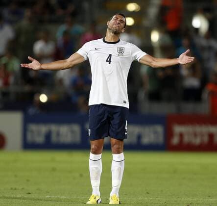 England s Steven Caulker looks on dejected - England U21 vs Italy U21 - UEFA U21 Championship 2013 - Bloomfield Stadium - Tel Aviv - Israel - 05 06 2013 - Pic David Klein Sportimage EDITORIAL USE ONLY. No use with unauthorised audio, video, data, fixture lists, club league logos or live services. Online in-match use limited to 120 images, no video emulation. No use in betting, games or single club league player publications.