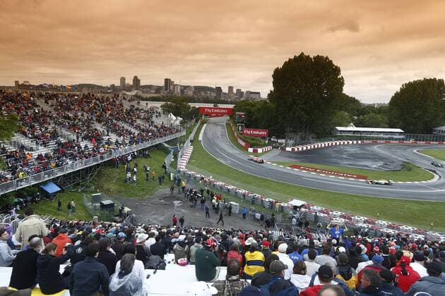 Motorsports: FIA Formula One World Championship 2013, Grand Prix of Canada, 22 Jules Bianchi (FRA, Marussia F1 Team), 15 Adrian Sutil (GER, Sahara Force India F1 Team), xHOCHxZWEIx