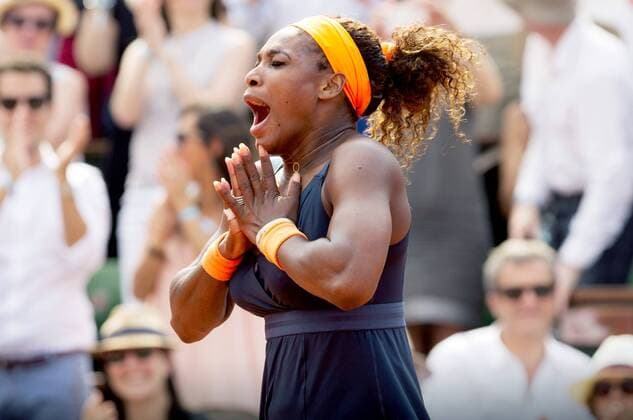 TENNIS - WTA, French Open 2013 PARIS,FRANKREICH,08.JUN.13 - TENNIS - WTA Tennis Damen Tour, Grand Slam, Roland Garros, French Open, Finale. Bild zeigt den Jubel von Serena Williams (USA). 