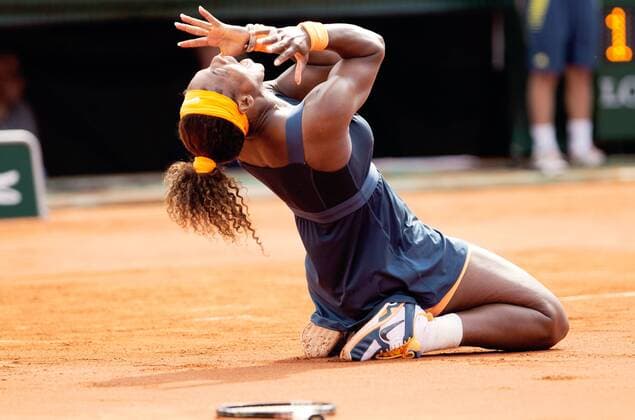 TENNIS - WTA, French Open 2013 PARIS,FRANKREICH,08.JUN.13 - TENNIS - WTA Tennis Damen Tour, Grand Slam, Roland Garros, French Open, Finale. Bild zeigt den Jubel von Serena Williams (USA). 