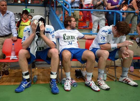 08.06.2013, xjhx, Handball HBL, TV Grosswallstadt - THW Kiel, v.l. Joakim Larsson (TV Grosswallstadt), Cornelius Maas (TV Grosswallstadt), Steffen Bühler (TV Grosswallstadt) enttäuscht, enttäuscht schauend, dissapointed