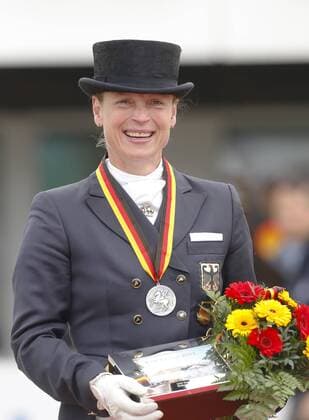 Balve Schloß Wocklum 09.06.2013 Balve Optimum Deutsche Meisterschaften Dressur Grand Prix Kür: Isabell Werth (Silber)