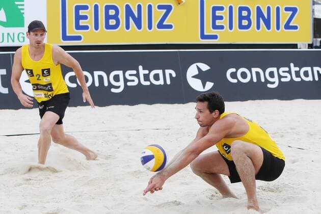 Beachvolleyball: smart beach tour Münster 2013, Supercup - super cup, Jonathan Erdmann und Kay Matysik, xHOCHxZWEIx xMaltexChristiansx