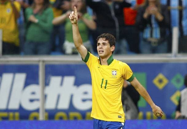 PORTO ALEGRE, RS - 09 06 2013: Brasilien vs Frankreich - Oscar - Torjubel - Arena do Gremio. ( x(134)xRodolfoxBuhrerx xLaxImagemx  (17020)