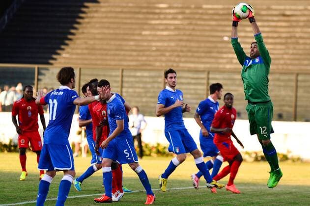 Salvatore Sirigu - Freundschaftsspiel zwischen Haiti und Italien für die Opfer des Erdbebens von 2010 in RIO DE JANEIRO RJ, Brasilien 11 06 2013. ( x(11)xCelsoxPupox xFotoarenax  (17053)