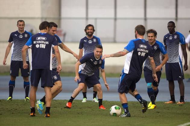 RIO DE JANEIRO, June 14, 2013 - Italy s players participate in a training session in Olimpic Stadium Joao Havelange, in Rio de Janeiro, Brazil, on June 14, 2013. Italy s National Team will debut on Sunday in FIFA Confederations Cup Brazil 2013 against Mexico at Maracana Stadium. (Xinhua StraffonImages) (itm) (sp) (SP)BRAZIL-RIO DE JANIERO-CONFEDERATIONS-ITALY 