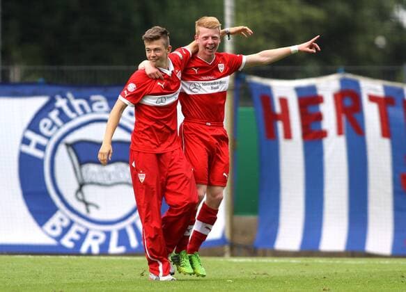 Berlin, Deutschland 15. Juni 2013: Finale B-Junioren Bundesliga 2013 - Hertha BSC vs. SV VfB Stuttgart. Dominik Martinovic (Stuttgart) sw
