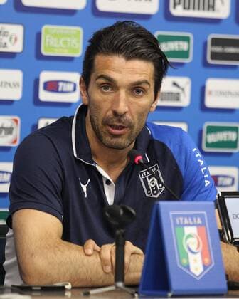 Gianluigi Buffon - PK Italien, Rio de Janeiro x(65)xRuixPortoxFilhox xFotoarenax  (17191) Treino da Selecao Italiana
