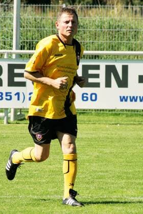 Frank Richter (SG Dynamo Dresden Oldies) - Oldstarsspiel FV Dresden 06 Laubegast vs. SG Dynamo Dresden im Stadion Steirische Straße in Dresden - Freisteller,Aktion,Deutschland,Fußball,Mann,Männer,31.08.2008