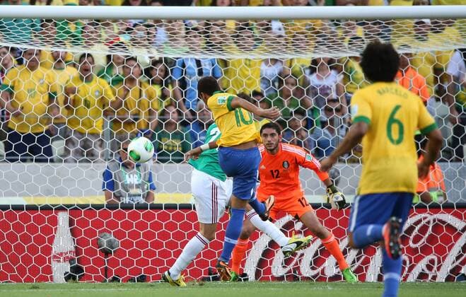 Neymar ( 10), BRA - MEX FORTALEZA, CE - Data: 19 06 2013 x(65)xRuixPortoxFilhox xFotoarenax  (17128)