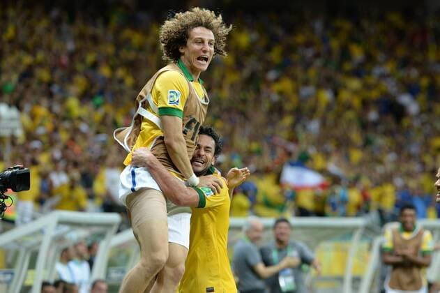 Fred - Torjubel mit David Luiz - Italien - Brasilien Arena Fonte Nova. Salvador BA - 22 06 2013. x(2113)xMauroxAkinxNassorx xFotoax  (17132)