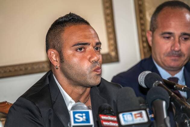 June 27, 2013 - Palermo, Italy - The top player of Palermo, Fabrizio Miccoli, investigated over alleged extortion, apologizes and breaks down in tears during the press conference, in Palermo, Sicily, on June 27, 2013.....Photo: AntonioxMelita NurPhoto Italy: Miccoli apologizes and breaks down in tears  - ZUMAn23