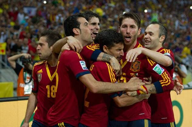 FORTALEZA, Schlussjubel um Jesus Navas, der nach seinem entscheidenden Elfmeter, Spanien den Finaleinzug gesichert hat; ua mit Jordi Alba, Sergio Busquets, Javi Martinez, Sergio Ramos, Andres Iniesta ( x(725)xMarceloxMachadoxdexMelox x  (17359)