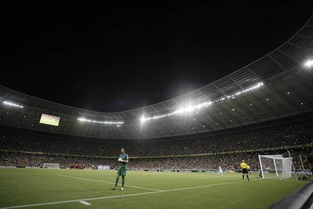 (130628) -- FORTALEZA, June 28, 2013 (Xinhua) -- Italy s goalkeeper Gianluigi Buffon reacts during the FIFA s Confederations Cup Brazil 2013 semifinal match against Spain, held at Castelao Stadium, in Fortaleza, Brazil, on June 27, 2013. Spain won 7-6 in a penalty shoot-out. (Xinhua Guillermo Arias) (itm) (SP)BRAZIL-FORTALEZA-CONFEDERATIONS-SPAIN VS ITALY 