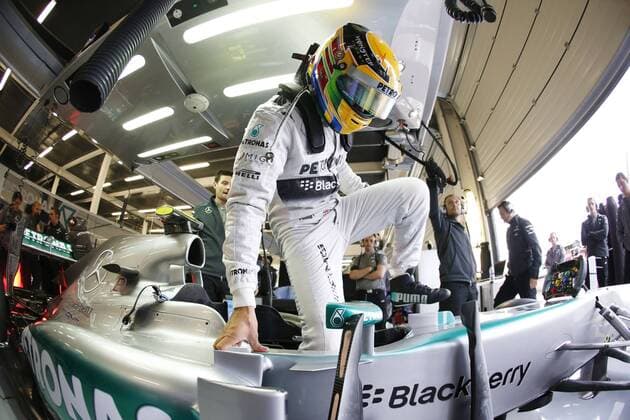 Motorsports: FIA Formula One World Championship 2013, Grand Prix of Great Britain, 10 Lewis Hamilton (GBR, Mercedes AMG Petronas F1 Team), xHOCHxZWEIx