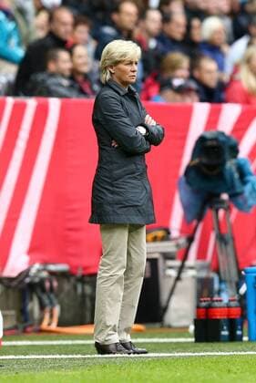 Fußball Frauen-Länderspiel: Deutschland - Japan am Samstag (29.06.2013) in der Allianz Arena in München Silvia Neid ( Deutschland )