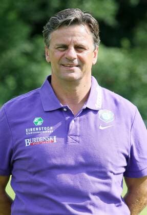 Aue, 02.07.2013, Erzgebirgsstadion, Fußball, 2.Bundesliga , FC Erzgebirge Aue, Mannschaftspräsentation für die Saison 2013 2014. , Porträt; Portrait. , Im Bild; Trainer Falko Götz.