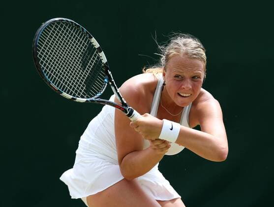 Wimbledon Championships 2013, AELTC,London, ITF Grand Slam Tennis Tournament, Junioren Wettbewerb, Anett Kontaveit (EST), Aktion, Einzelbild,Halbkoerper,Querformat,