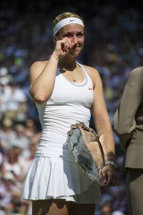 Tennis: Wimbledon Championship 2013, An emotional Sabine Lisicki of Germany with her runner-up trophy is speaking with Sue Barker after her Ladies Singles final match on day twelve of the Wimbledon Lawn Tennis Championships at the All England Lawn Tennis and Croquet Club on July 6, 2013 in London, England. xKirstenxHolstx xHOCHxZWEIx