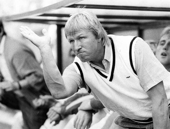Trainer Horst Hrubesch (Rot Weiß Essen)