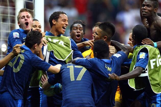 FIFA U20 World Cup Final match between France and Uruguay at Turk Telekom Arena Stadium in Istanbul, Turkey 13.07.2013 Pictured: Goalkeeper Alphonse Areola and other French players celebrate with their trophy after beating Uruguay at penalty kicks during their FIFA Under 20 World Cup final football match at Turk Telecom stadium in Istanbul. 