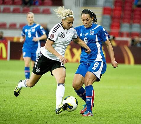 Sweden Växjö 2013 07 14 UEFA Womens Euro 2013 Iceland(ISL) vs Germany (GER) Lena Goessling (GER)Holmfridur Magnusdottir(ISL). KP0300 