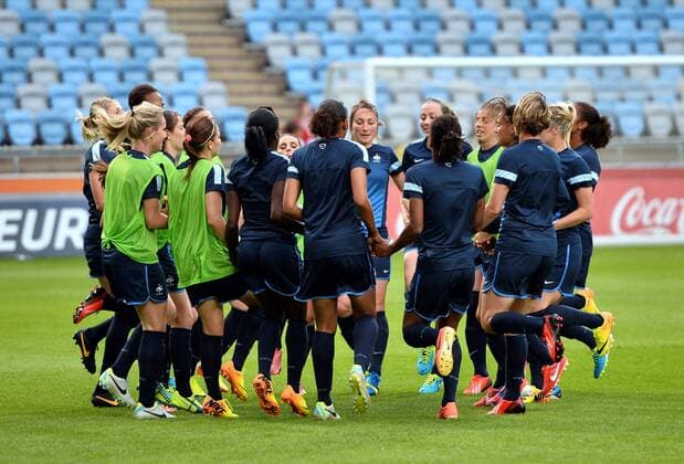 Gaetane Thiney FOOTBALL : Training Frankreich - 14 07 2013 AnthonyBIBARD FEP Panoramic 