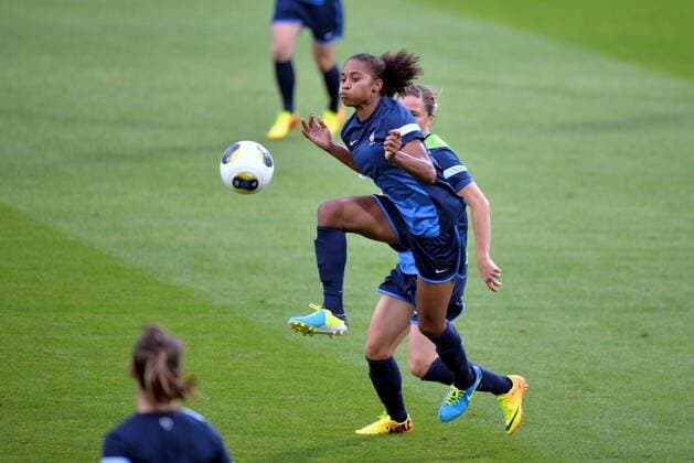 Laura Georges FOOTBALL : Training Frankreich - 14 07 2013 AnthonyBIBARD FEP Panoramic 