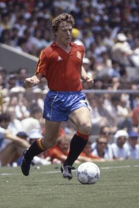 Emilio BUTRAGUENO, ESP, Fussballspieler, spanischer Nationalspieler, Aktion, Einzelaktion mit Ball, hier bei der Fussball Weltmeisterschaft 1986 in Mexico, Mexiko, FIFA WM 1986, !ACHTUNG: AUFNAHMEDATUM GESCHÄTZT!,