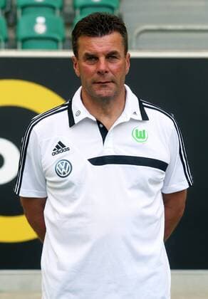 Dieter Hecking Cheftrainer Portrait Porträt Porträt Einzelbild VfL Wolfsburg Bundesliga 18.07.2013 Fußball Fussball Volkswagen Arena Wolfsburg Herren DFL Saison 2013 2014