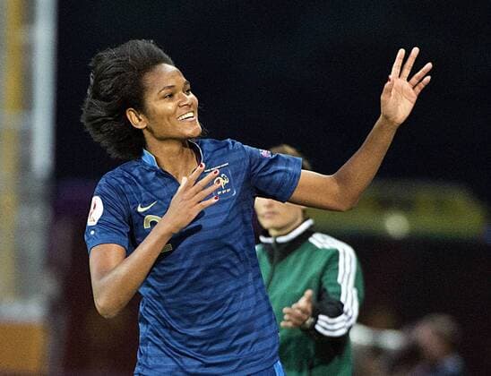 Linkoping 2013 07 18 UEFA Womens Euro 2013 France(FRA) vs England(ENG) Wendie Renard(FRA)3-0 KP0300 
