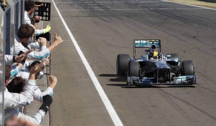 Motorsports: FIA Formula One World Championship 2013, Grand Prix of Hungary, 10 Lewis Hamilton (GBR, Mercedes AMG Petronas F1 Team), xHOCHxZWEIx