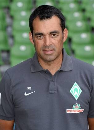 Trainer Robin Dutt (SV Werder Bremen) 