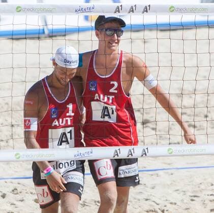 31.07.2013, Klagenfurt, Strandbad, AUT, A1 Beachvolleyball EM 2013, im Bild Thomas Kunert 1 AUT Lorenz Petutschnig 2 AUT during the A1 Beachvolleyball European Championship at the Strandbad Klagenfurt, Austria on 2013 07 31. EP_ste