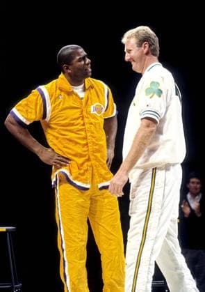 Boston, Massachusetts, U.S - Boston Celtics Larry Bird and Los Angeles Lakers Magic Johnson at Bird s Retirement NBA Basketball Herren USA 1993 - Larry Bird and Magic Johnson  - ZUMArry