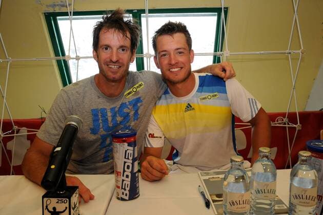 3.8.2013 Kitzbühel, bet-at-home Cup 2013, Tennis ATP Tennis Herren World Tour Finale im Doppel Team Martin Emmerich (GER) und Christopher Kas (GER) Glückliche Doppelsieger im Presseraum Christopher Kas (GER) und Martin Emmerich (GER)