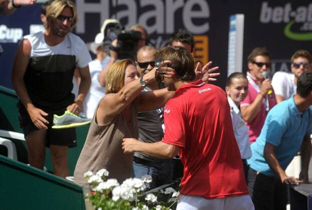 TENNIS - ATP, bet-at-home Cup 2013 KITZBÜHEL, AUSTRIA, 03.AUG.13 - TENNIS - ATP Tennis Herren World Tour, bet-at-home Cup 2013, Finale. Bild zeigt den Jubel von Marcel Granollers (ESP) . 