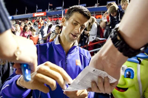 Aug. 06, 2013 - Montreal, Quebec, CAN - Novak Djokovic (SRB) signing autographs after his match during day 2 action. Tennis 2013 - Rogers Cup - Montreal - ZUMAs30