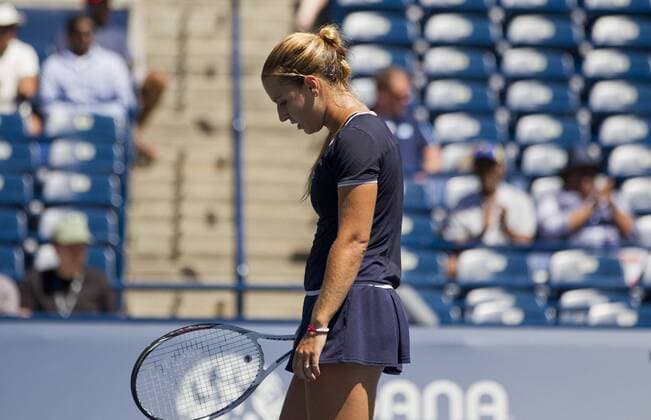 Dominika Cibulkova of Slovakia reacts during the quarterfinal of women s singles at the 2013 Rogers Cup in Toronto, Canada, Aug. 9, 2013. (Xinhua Zou Zheng) (SP)CANADA-TORONTO-TENNIS-WTA-ROGERS CUP-QUARTERFINAL 