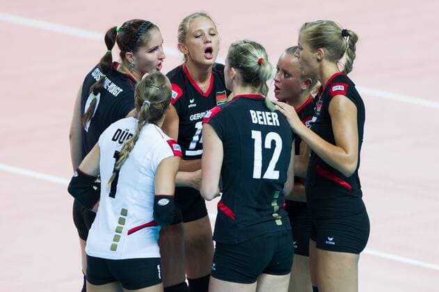10.08.2013 - Plock , Orlen Arena , siatkowka kobiet , grupa H , FIVB World Grand Prix 2013 , women s volleyball , poll H , mecz Polska (czerwone) - Niemcy (czarne) , game Poland (red) - Germany (black) N Z Reprezentacja Niemiec Fot. Mariusz Palczynski MPAimages.com EDYTOR.net NEWSPIX.PL --- Newspix.pl  130810PAL051