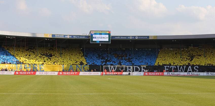 Fußball, Stadiongeschichte Eintracht Braunschweig Fan Choreographie Südkurve Eintrachtstadion Eintracht Braunschweig
