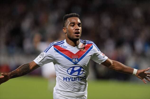 Joie de Alexandre Lacazette (lyon) FOOTBALL : Lyon vs Nice - Ligue 1 - 10 08 2013 FredericChambert Panoramic 