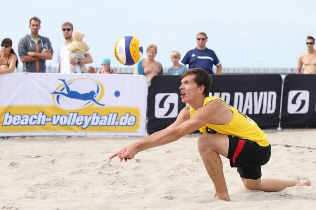 Beachvolleyball: smart beach tour super cup Kühlungsborn 2013, Supercup - super cup, David Sosseneimer, xHOCHxZWEIx xMaltexChristiansx