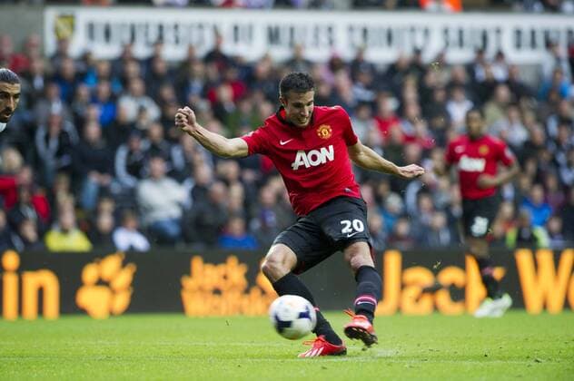 Football - 2013 2014 Premier League - Swansea City vs. Manchester United (ManU) robin van persie scores utd s 2nd goal