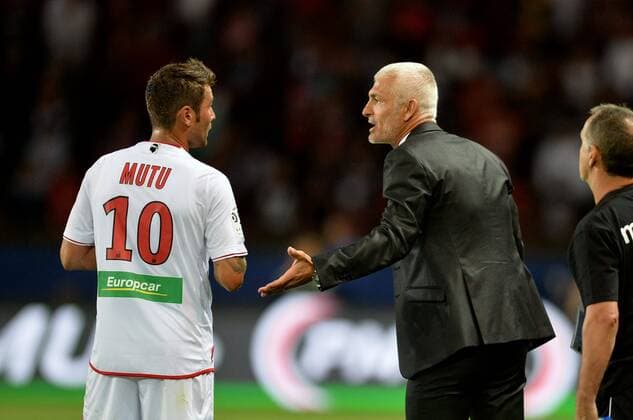 Fabrizio Ravanelli (aja) - Adrian Mutu (aja) FOOTBALL : Paris SG vs Ajaccio - Ligue 1 - 18 08 2013 AnthonyBIBARD FEP Panoramic 